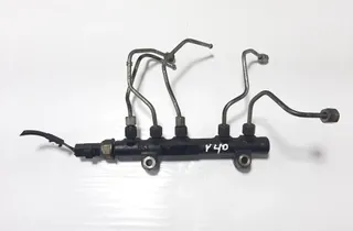 VOLVO V40 2 generation (2012-2020) Rampe de carburant 9685297580 33501761