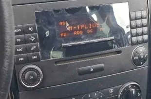 MERCEDES-BENZ A-Class W169 (2004-2012) Lecteur de musique avec GPS 32629512