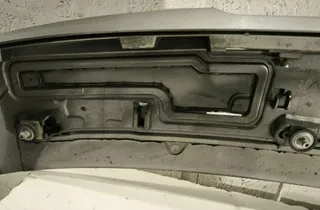 BMW 5 Series F10/F11 (2009-2017) Becquet de coffre 7206564 33202034