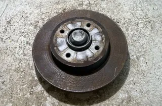 PEUGEOT 3008 1 generation (2010-2016) Disque de frein arrière gauche 35034456