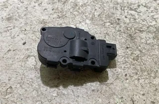 BMW 5 Series F10/F11 (2009-2017) Actionneur de moteur de volet de chauffage intérieur 08032012,ESB430,K9749006,06032012 35036466