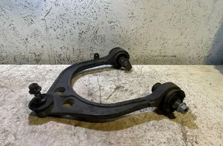 DODGE Challenger 3 generation (2008-2024) Bras de triangle supérieur avant gauche 35004460