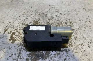 MERCEDES-BENZ EQA 1 generation (2021-2023) Module de commande de toit ouvrant A2139067003,357691,ZGS001 35003688