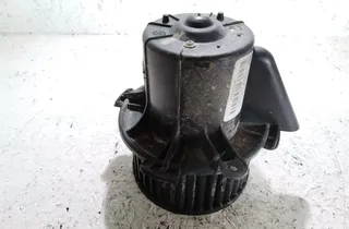 PEUGEOT 307 1 generation (2001-2008) Ventilateur de chauffage B9506 35003535