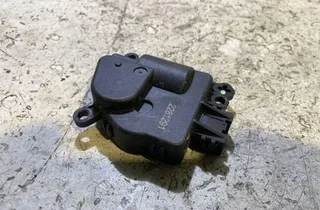 BMW 5 Series F10/F11 (2009-2017) Actionneur de moteur de volet de chauffage intérieur 2281291 35044181