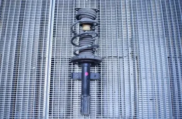 RENAULT Clio 4 generation (2012-2020) Amortisseur Avant Droit 543022511R 33221213