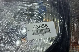 SUZUKI Jimny 3 generation (1998-2018) Phare avant gauche PY21W 33223530