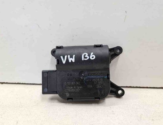 VOLKSWAGEN Passat B7 (2010-2015) Actionneur de moteur de volet de chauffage intérieur 0132801362,CZ1168802921 32718658