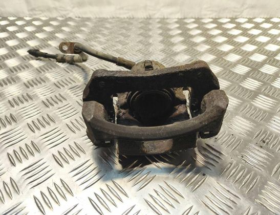 FORD Fiesta 6 generation (2008-2020) Étrier de frein avant gauche 32856438