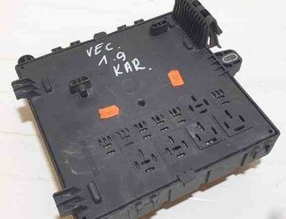 OPEL Vectra C (2002-2005) Boîte à fusibles 460023260,519165005,13205777,03008958 32618175