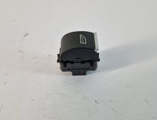 FORD Fiesta 6 generation (2008-2020) Commutateur de vitre de porte avant droite F1ET14529AA 32822960