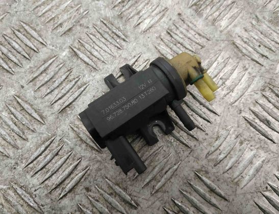 VOLVO V40 Cross Country 1 generation (2012-2020) Électrovanne 9672875080,70163303 17767441