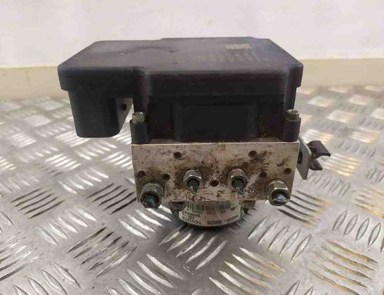 TOYOTA Yaris 3 generation (2010-2019) Pompe ABS 06210226054,445400D020 31570472