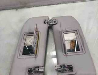 CITROËN C4 2 generation (2010-2024) Pare-soleil côté droit 32129964