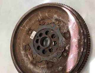 SKODA Karoq 1 generation (2017-2024) Engrenage intermédiaire de distribution 05l105266k 32135710