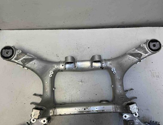 BMW X7 G07 (2018-2024) Sous-châssis arrière 6894149,6884574 29502624