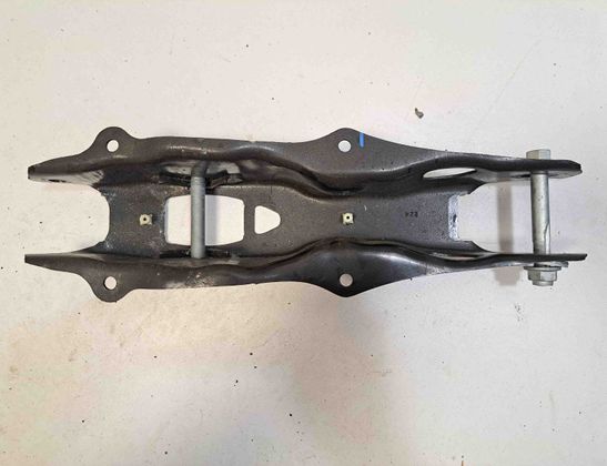 BMW X5 G05/G18 (2018-2024) Suspension arrière gauche 6876653,6876651,6890073,6895656,8487507,6878029,6878017,6878037,6878021,6878031,6877043,6896441,6887539,6866274,6881529,6866803,6889059 30721176