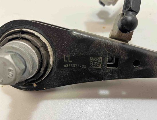 BMW X7 G07 (2018-2024) Suspension arrière gauche 6876653,6878021,6878017,6878029,6878037,8487517,5A38AC3,6895466,6887833,6873097,6878031,6877043 31642114