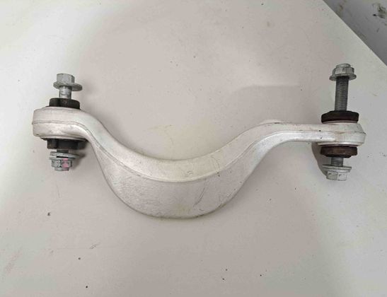 BMW X5 G05/G18 (2018-2024) Suspension arrière droite 6876652,6877044,6878030,6878031,6878022,6878018,6878037,6878016,5A7B1D6,5A40B54,6895656 32402843