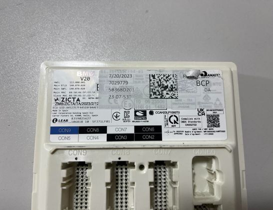 BMW X6 G06 (2019-2024) Unité de contrôle de confort 5B8E989,5B8E927,5B78857,5B72850,5B6C432,5B68203,5B65014,5B5CD13,5B4F883,5A9AFF0,5B3CFC0,5A9AFB2,5B3C127,5B36BD1,5A9D306,5A9A210,5A94377,5A83767,5A7EEC3,5A7D856,5A73E27,5A729A1,5A6AA88,5A5EA70,5B36BD2 32952840