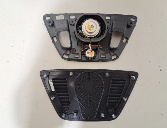 BMW X5 G05/G18 (2018-2024) Système audio complet 5A9BF92,5B44D34,5A923D0,5A5CA89,9399276,9399315,2622517,6809632,2622518,6813597,2622519,2622520,2622516,5A38AB8,9832609,8779561,5A86481,9460501,9460502,2622511 32972649