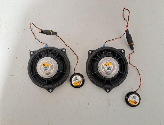 BMW X5 G05/G18 (2018-2024) Système audio complet 5A9BF92,5B44D34,5A923D0,5A5CA89,9399276,9399315,2622517,6809632,2622518,6813597,2622519,2622520,2622516,5A38AB8,9832609,8779561,5A86481,9460501,9460502,2622511 32972649