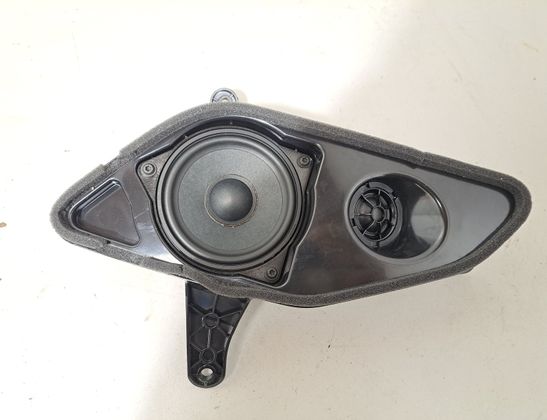 BMW X5 G05/G18 (2018-2024) Système audio complet 5A9BF92,5B44D34,5A923D0,5A5CA89,9399276,9399315,2622517,6809632,2622518,6813597,2622519,2622520,2622516,5A38AB8,9832609,8779561,5A86481,9460501,9460502,2622511 32972649