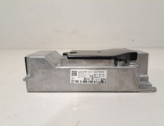 BMW X5 G05/G18 (2018-2024) Système audio complet 5A9BF92,5B44D34,5A923D0,5A5CA89,9399276,9399315,2622517,6809632,2622518,6813597,2622519,2622520,2622516,5A38AB8,9832609,8779561,5A86481,9460501,9460502,2622511 32972649