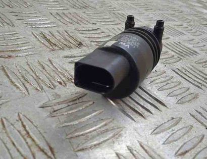 PORSCHE Cayenne 958 (2010-2018) Jet de buse de pare-brise 1K6955651 31128307