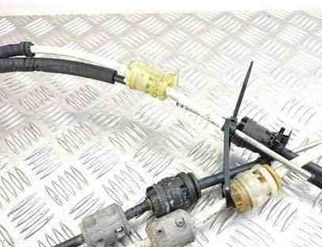 OPEL Astra J (2009-2020) Câbles du mécanisme de changement de vitesse 55577317 25050340