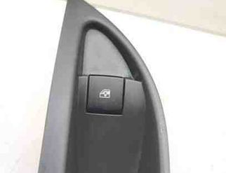 OPEL Astra J (2009-2020) Commutateur de fenêtre de porte avant gauche 13301888,13258639 25050389