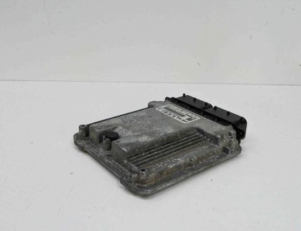 VOLKSWAGEN Passat B8 (2014-2023) Calculateur d'unité de commande du moteur 04L907309R 17863579