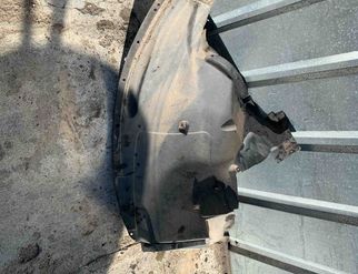 BMW X5 E70 (2006-2013) Partie avant du garde-boue intérieur avant gauche 51717234831 32410635