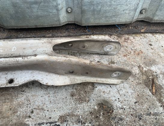 MERCEDES-BENZ GLA-Class X156 (2013-2020) Bras arrière droit A2473523700 32961606