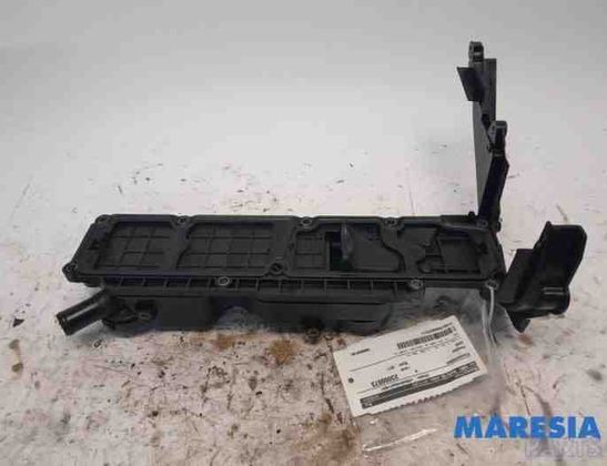 PEUGEOT 5008 1 generation (2009-2016) Couvercle de soupape 9688939180,0248S0 27805728