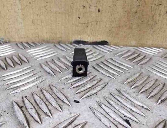 FORD Focus 3 generation (2011-2020) Connecteurs supplémentaires pour lecteur de musique DM5T19A164AA 26180779