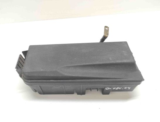 OPEL Vectra C (2002-2005) Boîte à fusibles 13187505 27817055