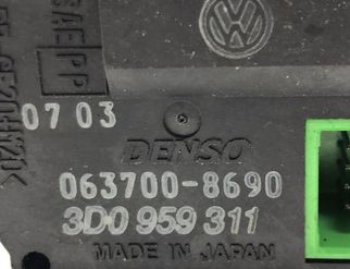 VOLKSWAGEN Phaeton 1 generation (2002-2016) Actionneur de moteur de volet de chauffage intérieur 3D0959311 32971632