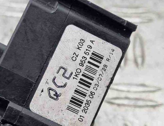 VOLKSWAGEN Golf 5 generation (2003-2009) Contrôle des essuie-glaces 1K0953519A 24172976