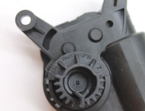 SEAT Leon 3 generation (2012-2020) Actionneur de moteur de volet de chauffage intérieur 5Q0907511K 32756396