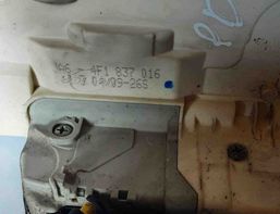 AUDI A8 D3/4E (2002-2010) Serrure de porte avant droite 4F1837016 25748933