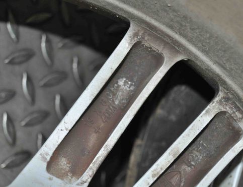 TESLA Model S 1 generation (2012-2024) Jeu de roues 8JX18 3465021