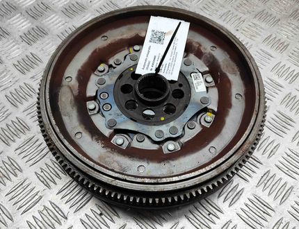 VOLKSWAGEN Passat B8 (2014-2023) Volant Disque Automatique 05L105266K 30335405