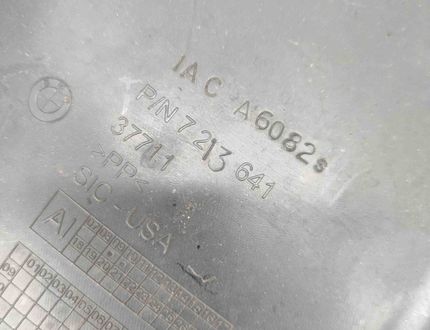 BMW X3 F25 (2010-2017) Partie avant du garde-boue intérieur avant gauche 7213641 30768948