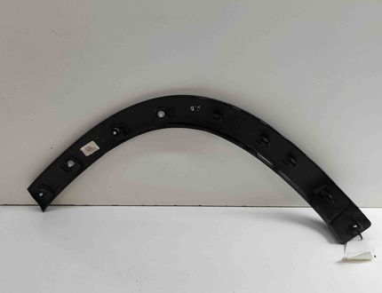 VOLKSWAGEN Moulure d'aile arrière droite 57L853818B 32379786