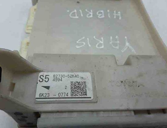 TOYOTA Yaris 3 generation (2010-2019) Boîte à fusibles 8273052K40,6K230774 25480879