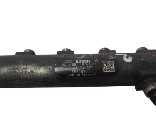 OPEL Vectra C (2002-2005) Rampe de carburant 0445214057 28823132