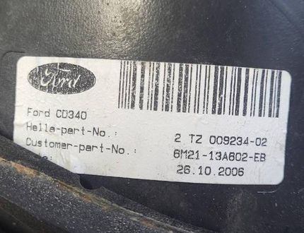 FORD Galaxy 3 generation (2015-2024) Feu arrière du hayon côté droit 6M2113A602EB 32808187