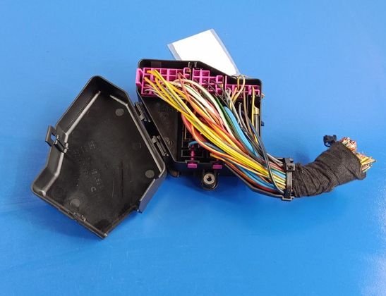 AUDI A3 8L (1996-2003) Boîte à fusibles 8D1941824 32780545