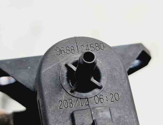 VOLVO S60 1 generation (2000-2009) Soupape à vide 9688124580 21312958